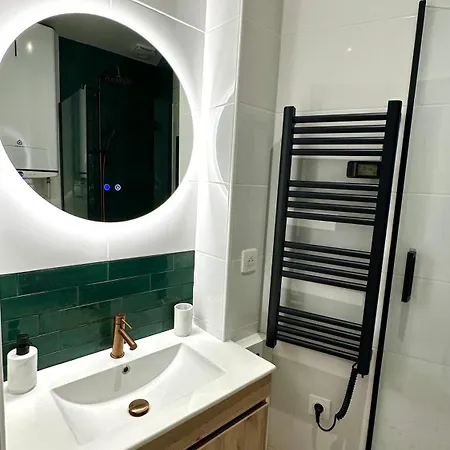 Appartement Cozy Parisian Newly Renovated *