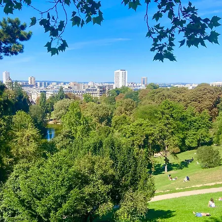 Апартаменты Cozy Parisian Newly Renovated *